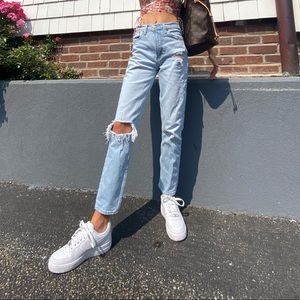 abercrombie and fitch high rise mom jeans!